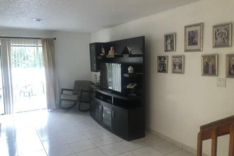 Touwnhouse à vendre à Boca Raton, Floride: 3 chambres, 149.02 m2 № 2249328 - photo 4