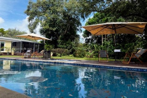 Casa en venta en North Miami, Florida, 2 dormitorios, 105.54 m2 № 1945947 - foto 24