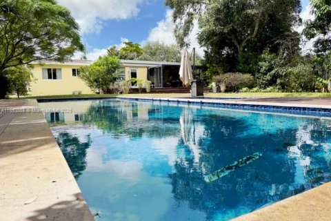 Casa en venta en North Miami, Florida, 2 dormitorios, 105.54 m2 № 1945947 - foto 6