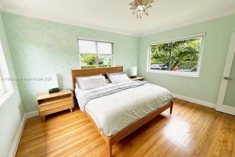 Casa en venta en North Miami, Florida, 2 dormitorios, 105.54 m2 № 1945947 - foto 28