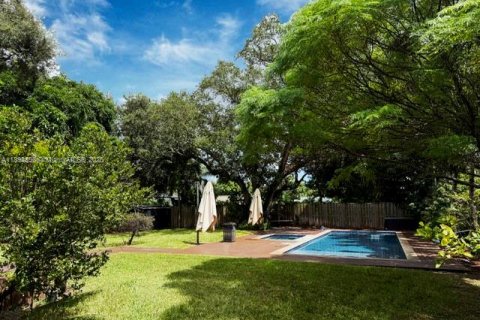 Casa en venta en North Miami, Florida, 2 dormitorios, 105.54 m2 № 1945947 - foto 4