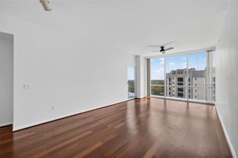 Condo in Orlando, Florida, 2 bedrooms  № 2199245 - photo 9