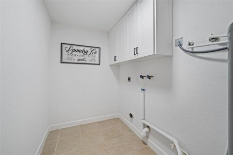 Casa en venta en Fort Myers, Florida, 3 dormitorios, 154.96 m2 № 2356496 - foto 16