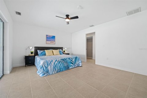 Casa en venta en Fort Myers, Florida, 3 dormitorios, 154.96 m2 № 2356496 - foto 19