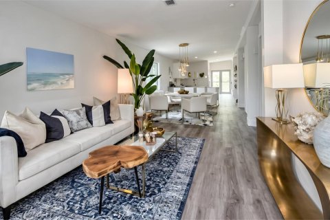 Villa ou maison à vendre à Miami, Floride: 3 chambres, 120.77 m2 № 2242819 - photo 2