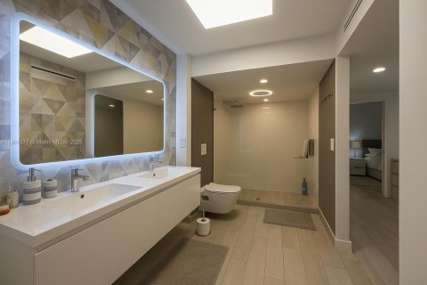 Copropriété à vendre à Aventura, Floride: 2 chambres, 101.64 m2 № 1956974 - photo 8