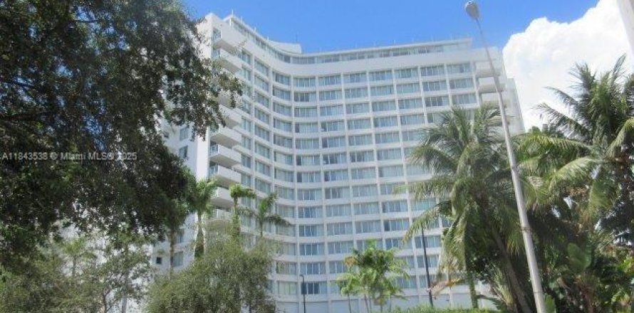 Estudio en el Condominio en Miami Beach, Florida № 1836502
