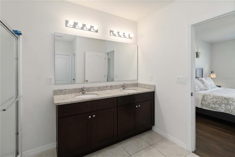 Villa ou maison à vendre à Sanford, Floride: 4 chambres, 171.5 m2 № 2215201 - photo 21
