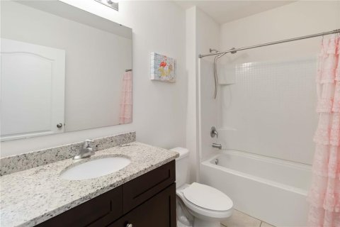 Villa ou maison à vendre à Sanford, Floride: 4 chambres, 171.5 m2 № 2215201 - photo 27