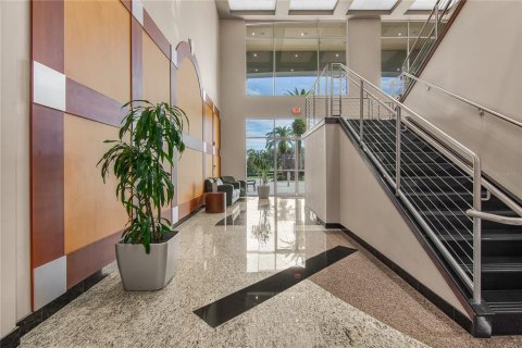 Immobilier commercial à louer à Orlando, Floride: 67.35 m2 № 1568079 - photo 10
