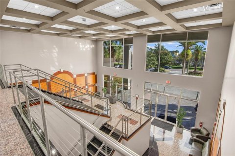 Immobilier commercial à louer à Orlando, Floride: 67.35 m2 № 1568079 - photo 30