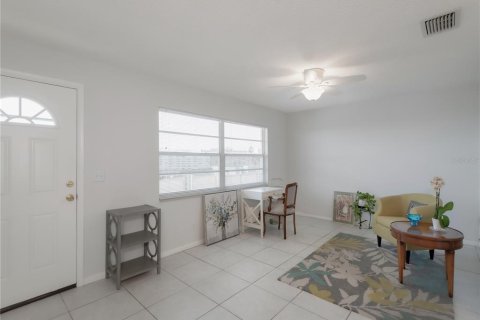 Copropriété à vendre à Gulfport, Floride: 1 chambre, 75.72 m2 № 1403701 - photo 8
