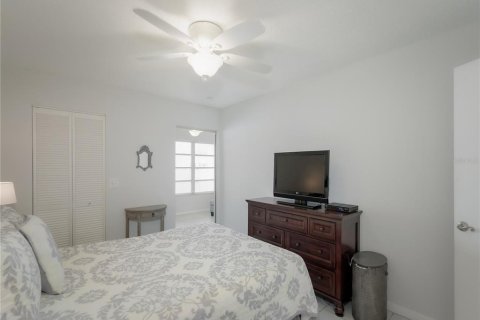 Copropriété à vendre à Gulfport, Floride: 1 chambre, 75.72 m2 № 1403701 - photo 21