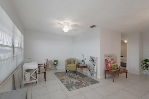 Copropriété à vendre à Gulfport, Floride: 1 chambre, 75.72 m2 № 1403701 - photo 7