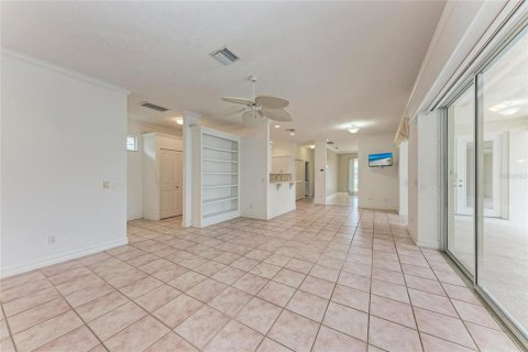 House in Venice, Florida 3 bedrooms, 223.99 sq.m. № 1688513 - photo 16