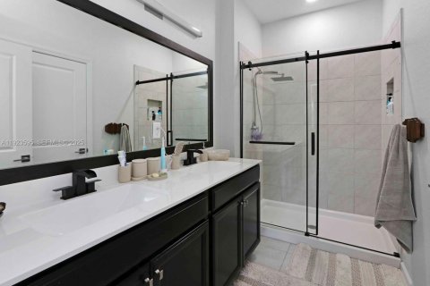 Снять в аренду таунхаус в Хомстед, Флорида 3 спальни, № 1982723 - фото 22