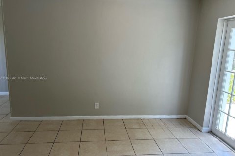 Casa en venta en Deerfield Beach, Florida, 4 dormitorios, 147.71 m2 № 1823734 - foto 5