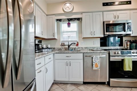Villa ou maison à vendre à Bradenton, Floride: 2 chambres, 114.27 m2 № 2298407 - photo 23