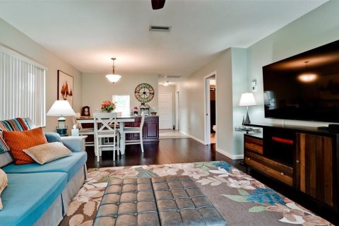 Villa ou maison à vendre à Bradenton, Floride: 2 chambres, 114.27 m2 № 2298407 - photo 22