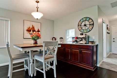 Villa ou maison à vendre à Bradenton, Floride: 2 chambres, 114.27 m2 № 2298407 - photo 18