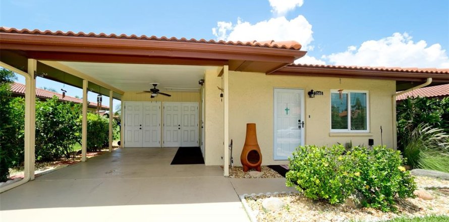 Villa ou maison à Bradenton, Floride 2 chambres, 114.27 m2 № 2298407