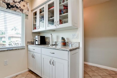 Villa ou maison à vendre à Bradenton, Floride: 2 chambres, 114.27 m2 № 2298407 - photo 25