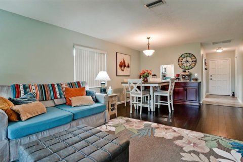 Villa ou maison à vendre à Bradenton, Floride: 2 chambres, 114.27 m2 № 2298407 - photo 21