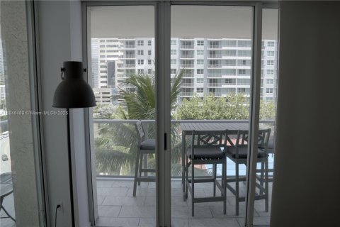 Купить кондоминиум в Майами, Флорида 3 спальни, 136.57м2, № 1981659 - фото 6