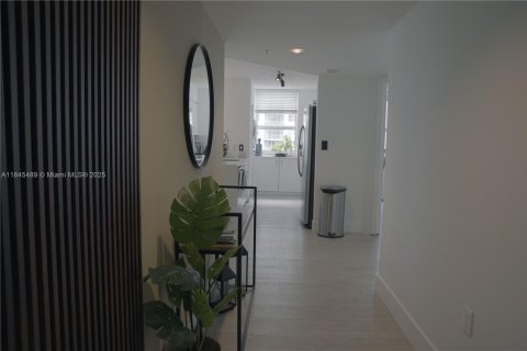 Купить кондоминиум в Майами, Флорида 3 спальни, 136.57м2, № 1981659 - фото 4