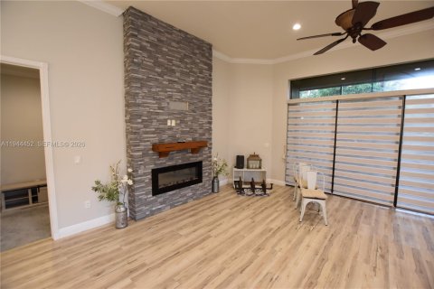 Casa en venta en Boynton Beach, Florida, 3 dormitorios, 211.26 m2 № 2001943 - foto 20