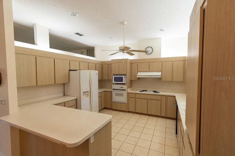 Casa en venta en Inverness, Florida, 3 dormitorios, 176.89 m2 № 2381086 - foto 3