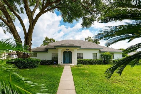 Casa en Inverness, Florida 3 dormitorios, 176.89 m2 № 2381086