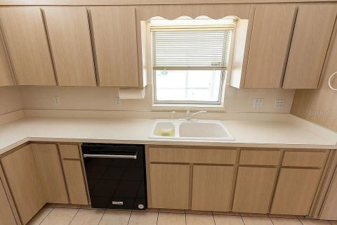 Casa en venta en Inverness, Florida, 3 dormitorios, 176.89 m2 № 2381086 - foto 4