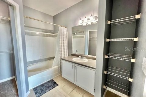 Снять в аренду кондоминиум в Орландо, Флорида 4 комнаты, 114.55м2, № 1778025 - фото 28