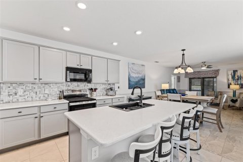 Casa en venta en New Smyrna Beach, Florida, 3 dormitorios, 153.38 m2 № 2234658 - foto 8