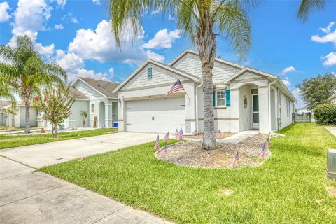 Casa en venta en New Smyrna Beach, Florida, 3 dormitorios, 153.38 m2 № 2234658 - foto 2