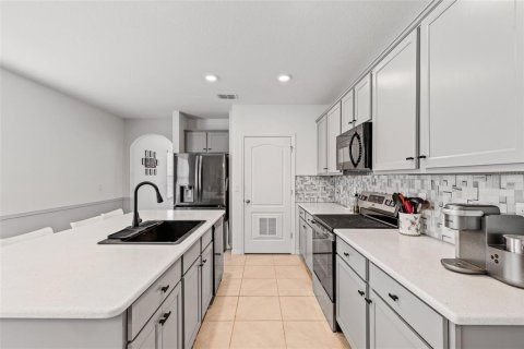 Casa en venta en New Smyrna Beach, Florida, 3 dormitorios, 153.38 m2 № 2234658 - foto 11