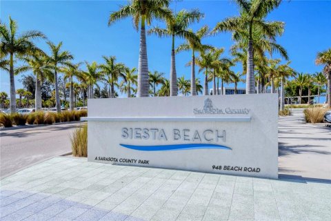 Condo in Sarasota, Florida, 2 bedrooms  № 2368746 - photo 24