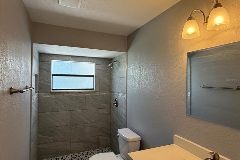 Casa en alquiler en Kissimmee, Florida, 3 dormitorios, 170.75 m2 № 1803303 - foto 18