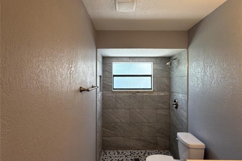 Casa en alquiler en Kissimmee, Florida, 3 dormitorios, 170.75 m2 № 1803303 - foto 17