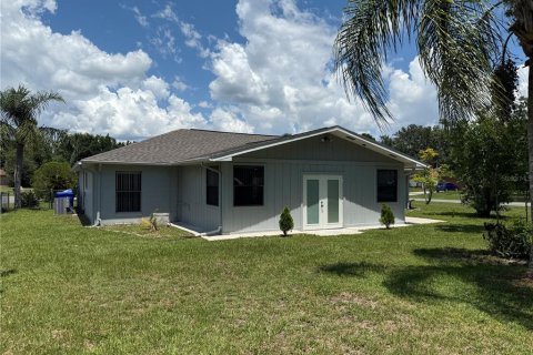 Casa en alquiler en Kissimmee, Florida, 3 dormitorios, 170.75 m2 № 1803303 - foto 26