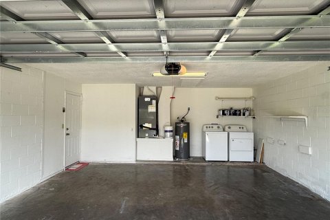 Casa en alquiler en Kissimmee, Florida, 3 dormitorios, 170.75 m2 № 1803303 - foto 21