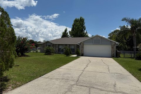 Casa en alquiler en Kissimmee, Florida, 3 dormitorios, 170.75 m2 № 1803303 - foto 3