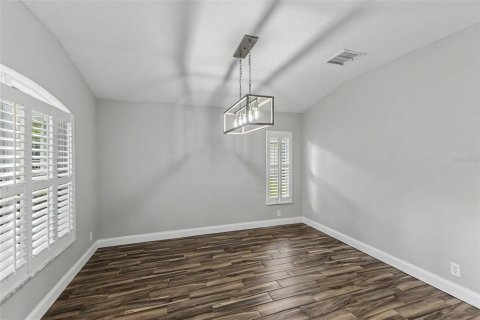 House in DeLand, Florida 3 bedrooms, 173.54 sq.m. № 2350317 - photo 13