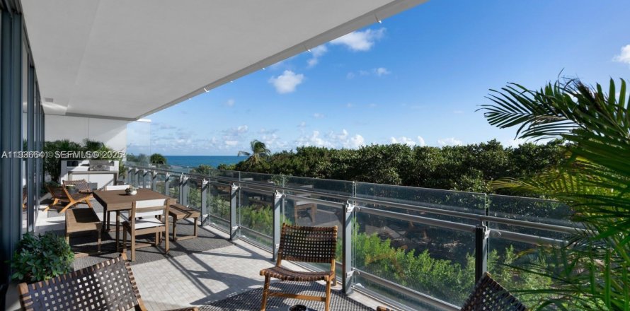 Condo in Miami Beach, Florida, 2 bedrooms  № 1994613