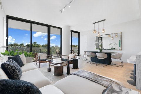 Condo in Miami Beach, Florida, 2 bedrooms  № 1994613 - photo 5