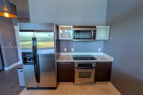 Купить кондоминиум в Майами, Флорида 1 спальня, 75.34м2, № 2010823 - фото 5