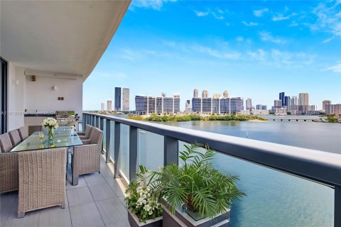 Condo in Aventura, Florida, 4 bedrooms  № 2016868 - photo 4