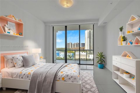 Condo in Aventura, Florida, 4 bedrooms  № 2016868 - photo 5