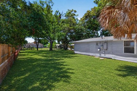 Villa ou maison à vendre à Saint Petersburg, Floride: 3 chambres, 114.92 m2 № 2289529 - photo 25